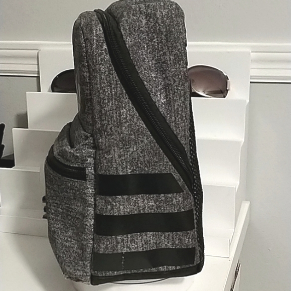 Adidas Insulated Lunch Bag Tote Gray Black 3 Stripes Large Zippered School - Picture 3 of 9